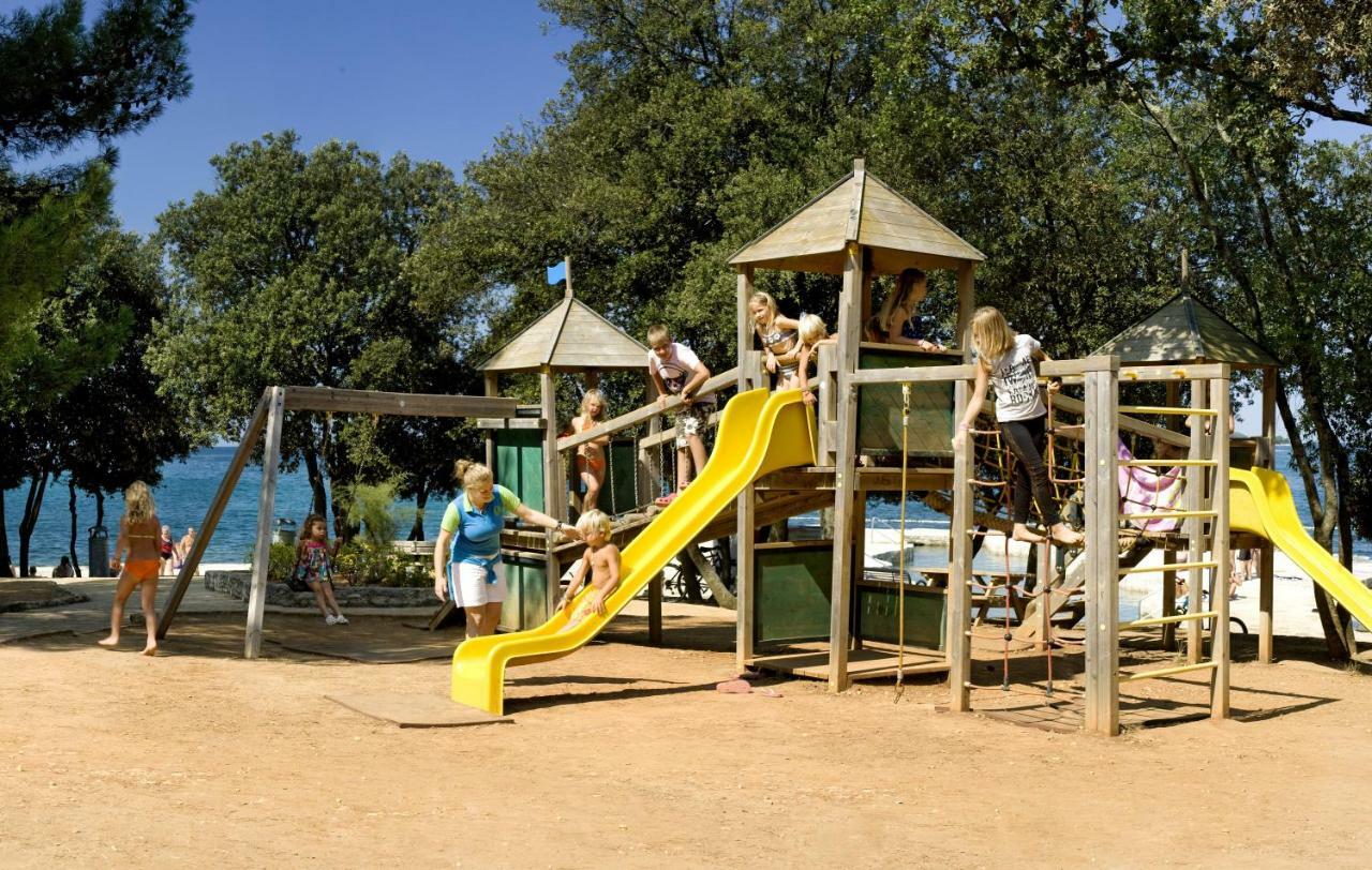 Victoria Mobilehome In Orsera Camping Resort Vrsar Exterior foto
